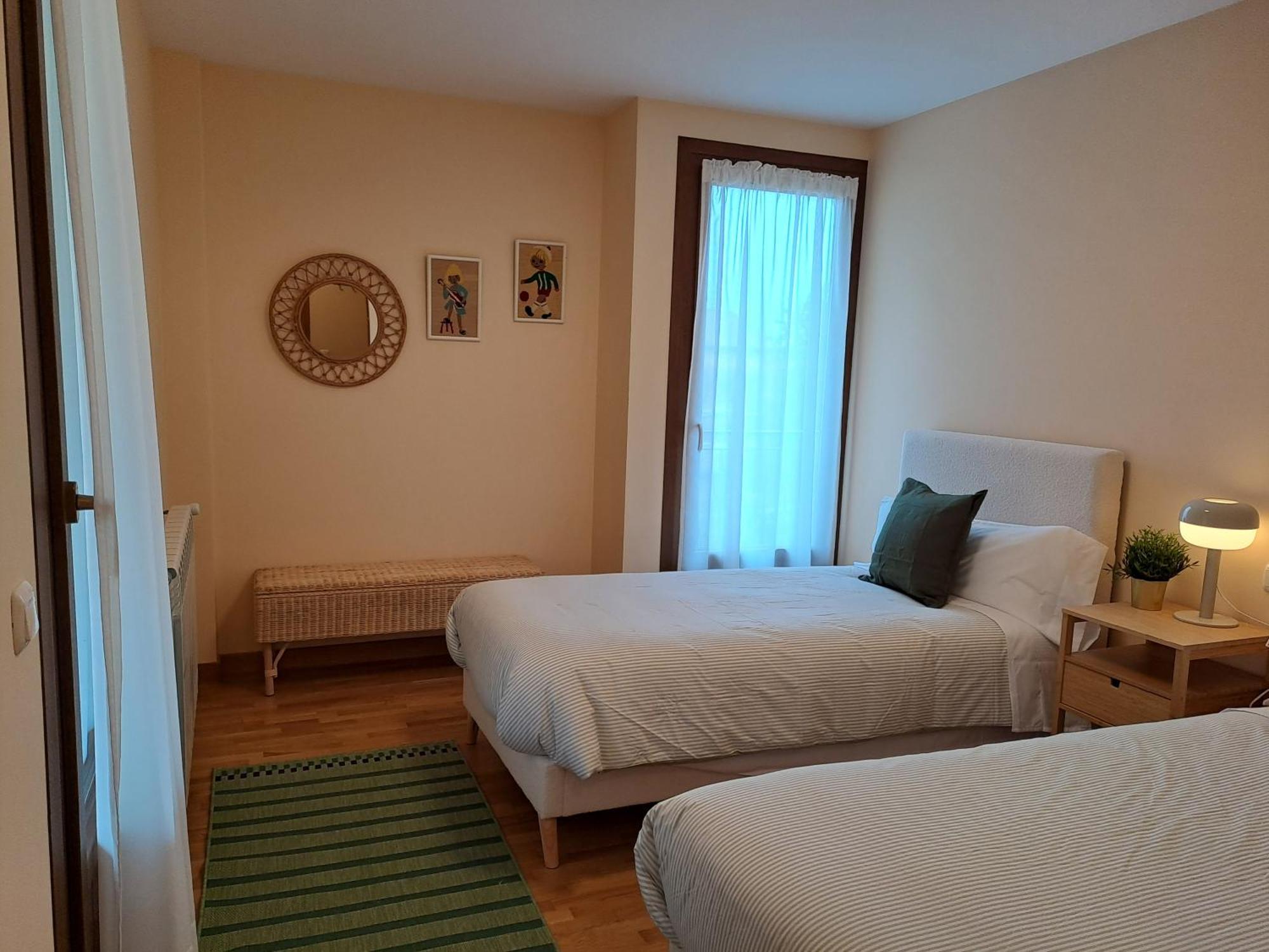 Casa Rural Torreblanca Urroz Extérieur photo